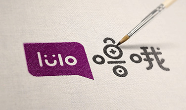嚕哦`LOGO